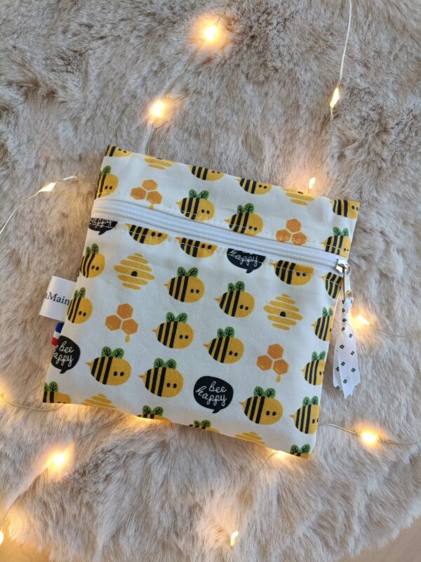 Pochette carrée, zip face avant, en coton biologique (GOTS) motif abeilles "bee happy"